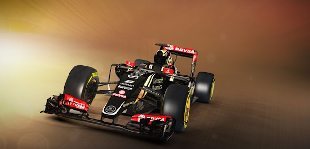 La Lotus E23 in arrivo a Jerez