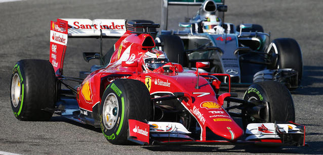 Jerez - 7° turno<br />Raikkonen al top, testacoda Mercedes