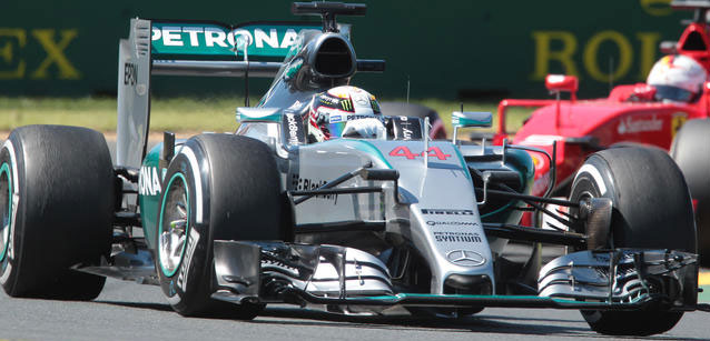 Melbourne - Qualifica<br />Hamilton conquista la prima pole