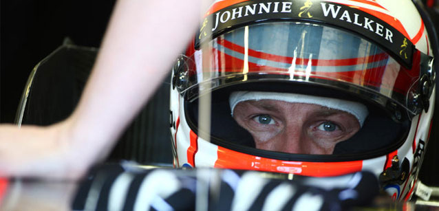 Button teme l'affidabilit&agrave;<br />Magnussen noie al motore