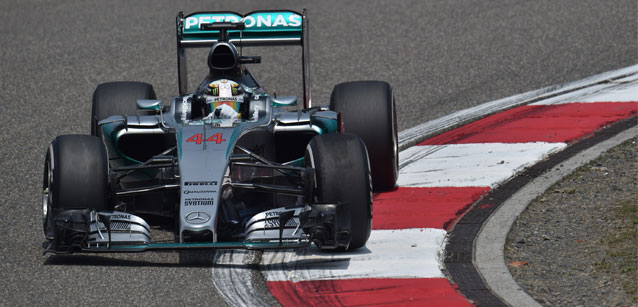 Shanghai - Libere 2<br />Hamilton leader, Raikkonen vicino