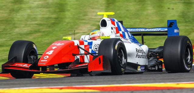 Spa - Qualifica 2<br />Prima pole per Rowland