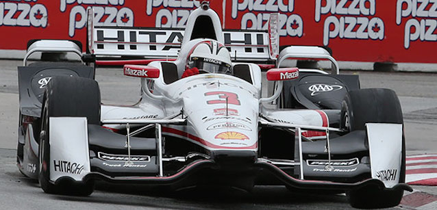 Toronto, libere 3: Castroneves prenota la pole