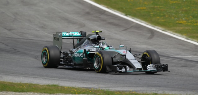 Spielberg - Libere 1<br />Rosberg sale in cattedra<br />