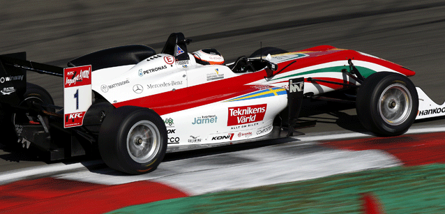 Nurburgring - Qualifica 1<br />Rosenqvist, pole numero 14