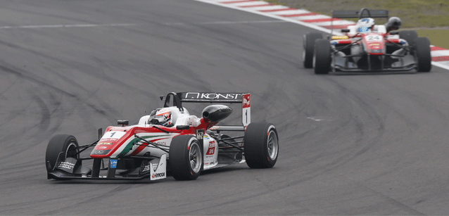 Nurburgring - Gara 1<br />Rosenqvist domina, doppietta Prema